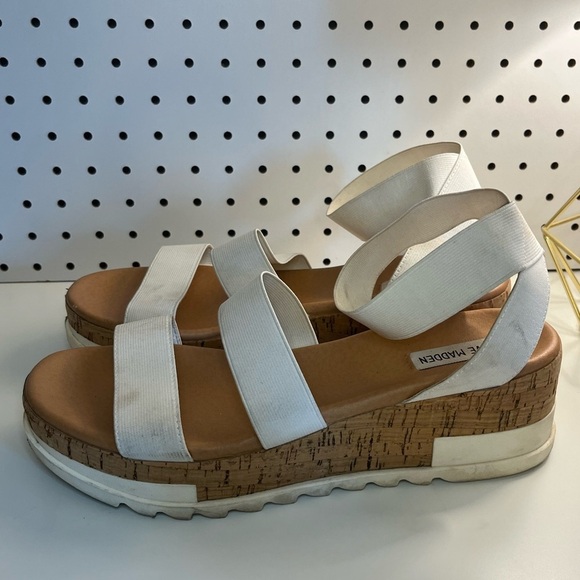 Steve Madden Women's Bandi Sandal White Platform Sandals 11M - Picture 2 of 15